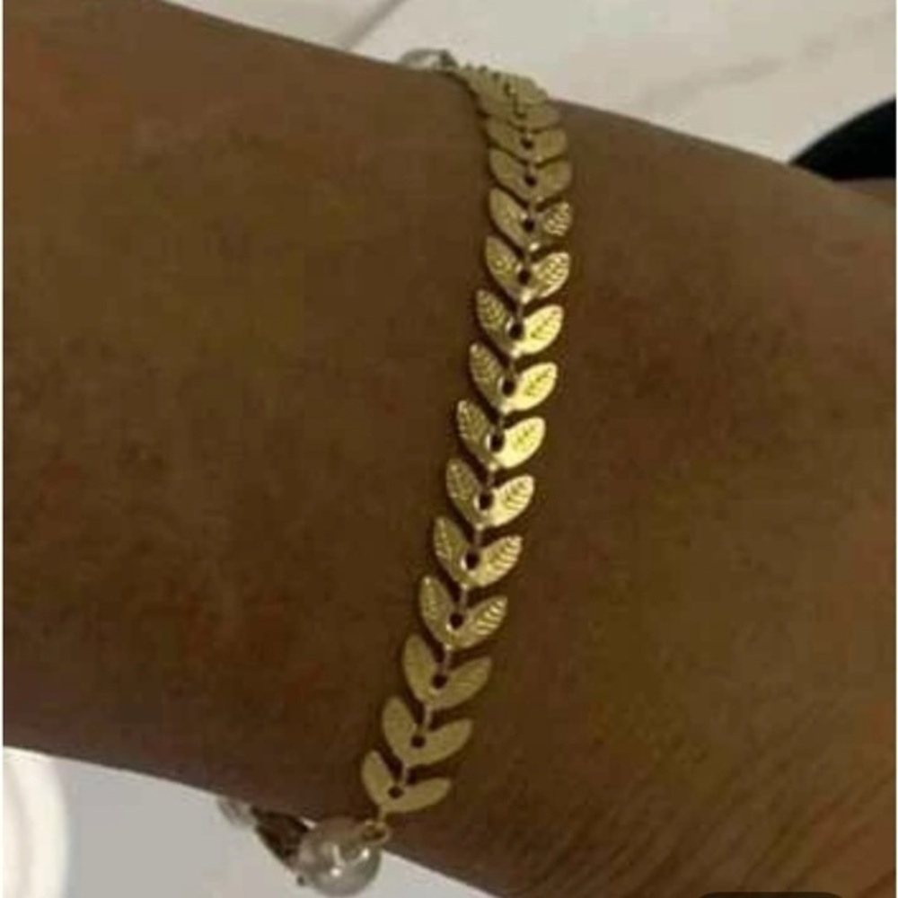 Free People 14K Gold gold stainless bracelet - anklet Fish bone pearl
